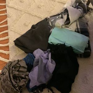 Assorted pashmina scarves